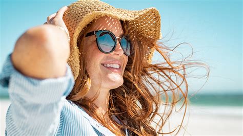 4 Tips To Protect Your Skin From The Sun TheU