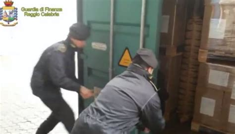 Porto Di Gioia Tauro Sequestrati Kg Di Cocaina Purissima Video