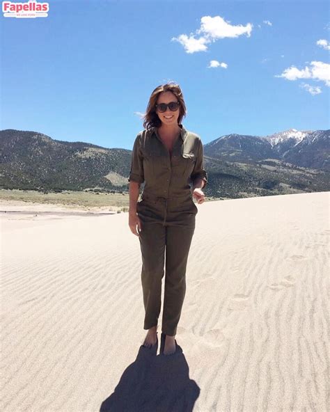 Courtney Jaye Aka Clovermejaye Aka Tropicalijaye Nude Leaks OnlyFans Fapellas