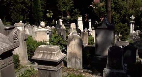 Cimitero acattolico di Roma persone sepolte ecco le tombe più fam