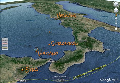 Volcanoes Of Italy Etna Vulcano Stromboli Etna Pompeii Italy