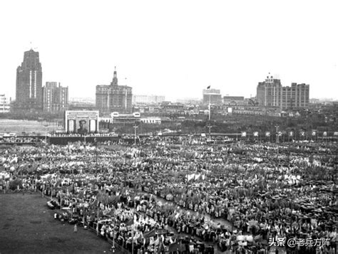 1956年新中国社会主义改造，轰轰烈烈的公私合营