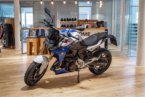 Nové Bmw F 900 R Dynamické Progresivní Intuitivní