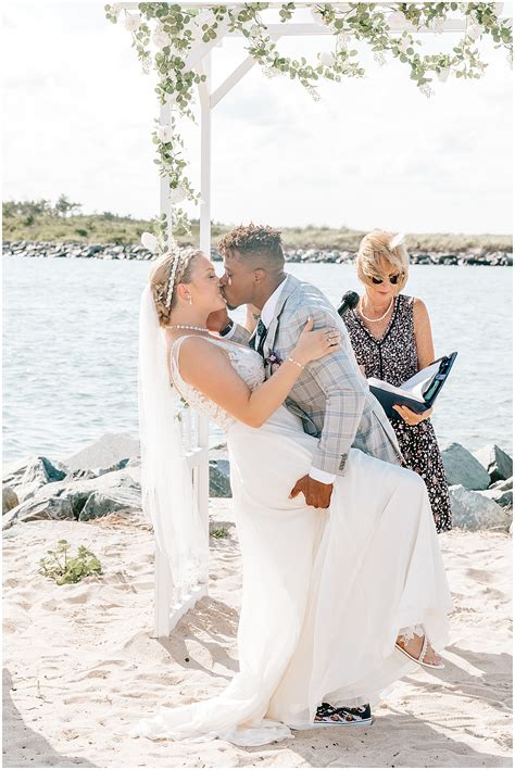 Beach Wedding in Lewes Delaware - Liz Martinez Creations