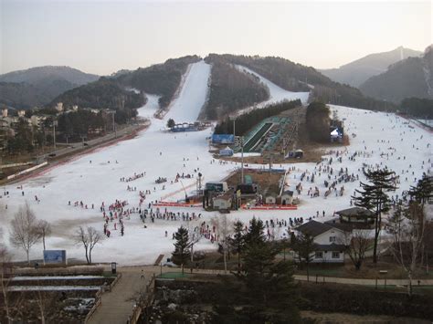 Korea Seoul Yongpyong Ski Resort