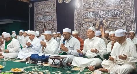 Isra Mi Raj Nabi Muhammad SAW Haul Abah Guru Sekumpul Di Majelis