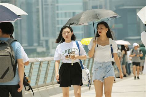 天文台｜料今日天氣炎熱有驟雨 最高約32度 紫外線指數甚高 星島日報