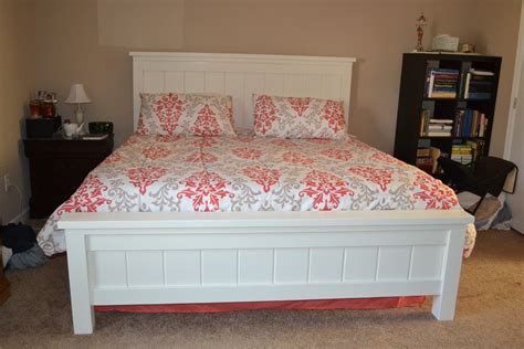 Ana White | Farmhouse King Bed - DIY Projects