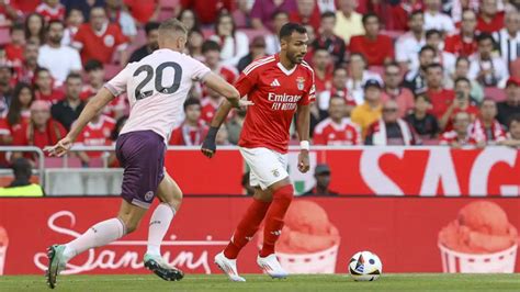 Alerta Benfica Luz já escolheu o seu herói e adeptos têm novo favorito