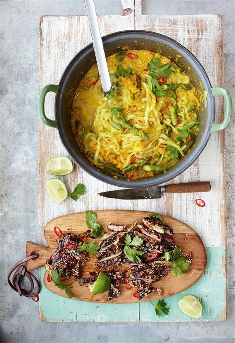 Jamie Oliver S 15 Minute Meals Thai Style Chicken Laksa With Mildly Spiced Noodle Squash Broth