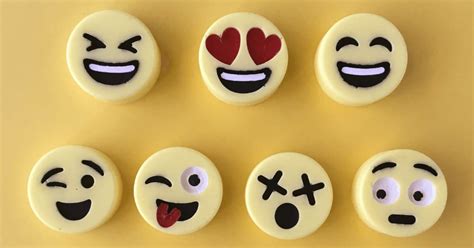 Painted Emoji Soap Tutorial