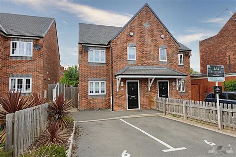 Pond Street Chesterfield S Bed Semi Detached House Pcm