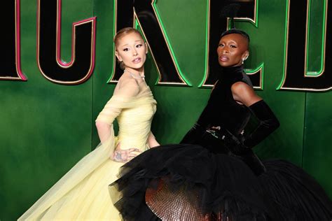 Wicked Red Carpet Photos Of Ariana Grande And The Cast From The