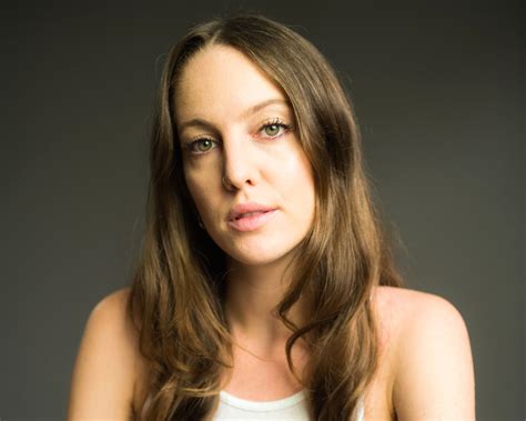 Who is Eleanor Jasmine Lambert? Uncovering the Facts Behind the Name - Poursteady Utilities