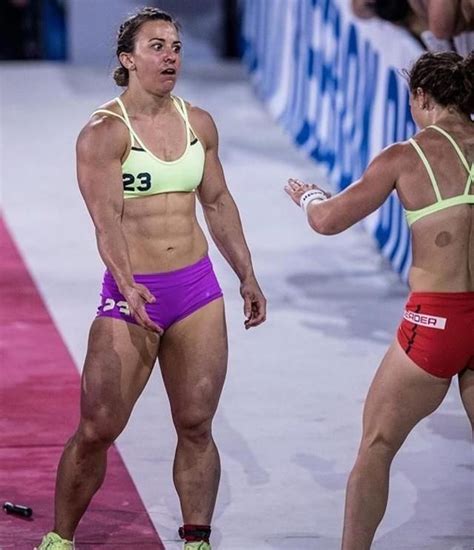 Hot Sexy Kara Webb Bikini Pics