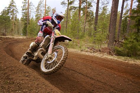 Dirt Bike Riding Tips