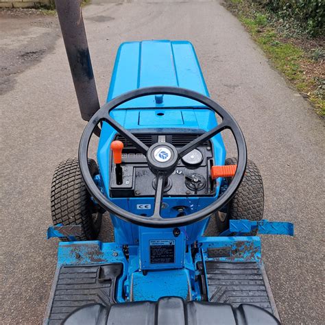 New Holland/Ford 1220 Hydrostatic Drive - Small Tractors Small Tractors
