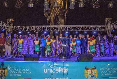 Unicef Benin On Twitter L Amazone S Illumine De Bleu Pour Le Respect