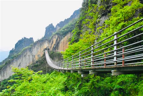 打卡重庆小众旅行地，人少景美不排队，女生拍照绝绝子