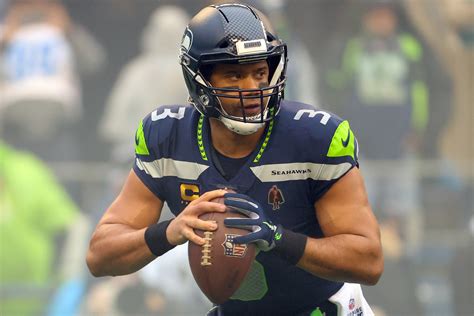 Seahawks' Russell Wilson wants to explore offseason options