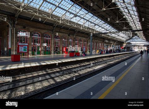 Preston Railway Station Stock Photo - Alamy