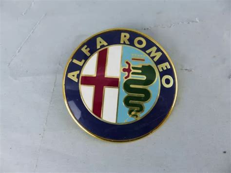 ALFA ROMEO ANCIEN sigle emblème logo insigne monogramme hayon coffre en