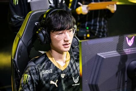 Lck 젠지 이스포츠 리브 샌박 꺾고 11승 달성 게임뷰