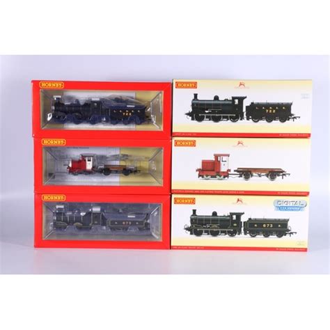 Three Hornby Oo Gauge Model Railways Locomotives Including R3600tts 0 6