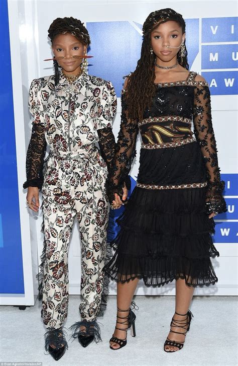 Beyoncé Kim Kardashian And Nicki Minaj Dominate Vmas Red Carpet