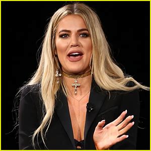 Khloe Kardashian Points Out ‘Disrespectful’ Mistake in Old Family ...