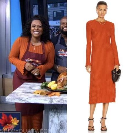 Good Morning America November 2022 Jamika Pessoas Orange Ribbed Knit Dress Fashion Clothes