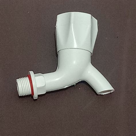 White Pvc Short Body Water Tap For Bathroom Fitting Size 1 2 Inch