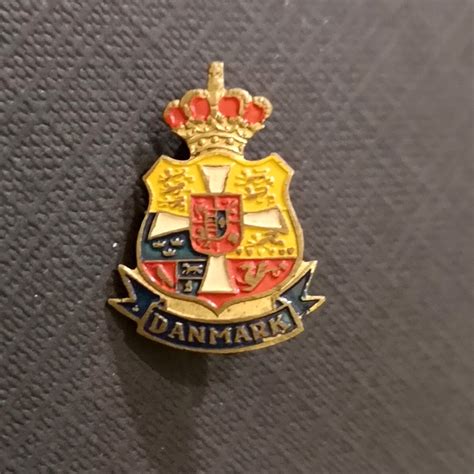 Gammel pins med Dansk riksvåpen | FINN-torget