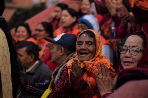 In Pictures Devotees Throng Pashupatinath Temple To Offer Prayers To