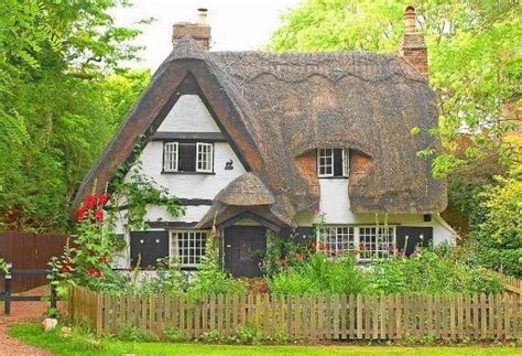 English Cottage Dreams