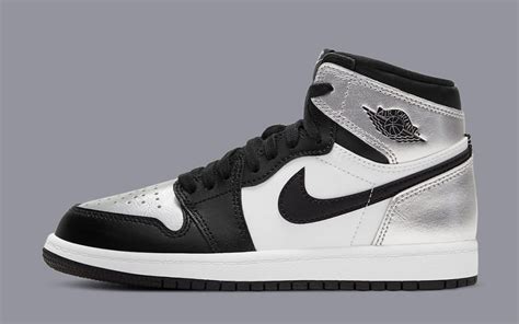 OFFICIAL LOOK AT THE AIR JORDAN 1 HIGH OG METALLIC SILVER | DailySole