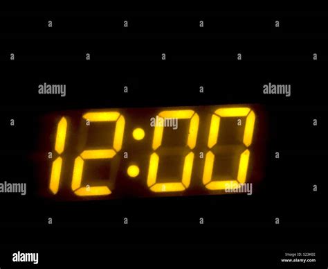 LED Display, 12 o‘clock, Digital clock Stock Photo - Alamy