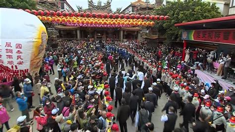 媽祖「遶境政治學」 藍綠大咖接力來參拜！