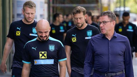 Rangnick Assistent Onur Cinel Neuer Trainer Des Fc Liefering