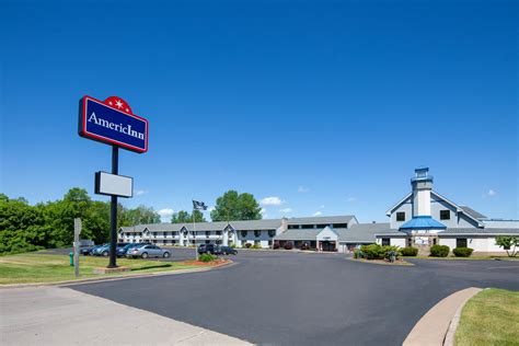 AmericInn by Wyndham Ashland | Ashland, WI Hotels