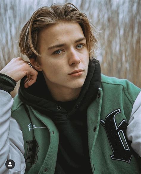 Markie Lucas Cute Blonde Guys Haircuts For Men Blonde Guys