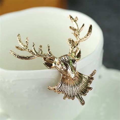 Retro Goldsilver Deer Head Alloy Lapel Pins Mens Suit Coat Fashion