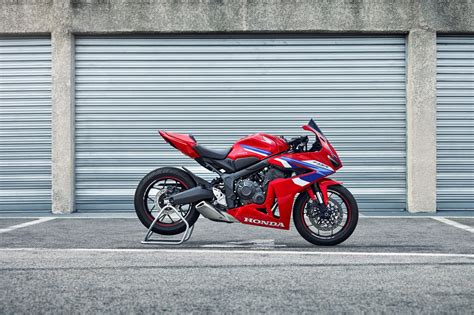 Motorrad Vergleich Kawasaki Ninja Zx R Th Anniversary Edition