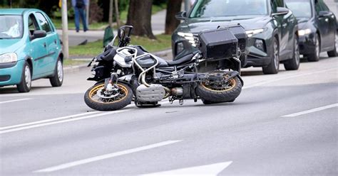 Sudar Motocikla I Automobila U Splitu Jedna Ovjek Ozlije En Sata