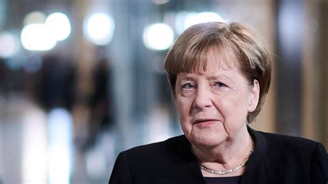 Kirche und Leben de Angela Merkel wird 70 Katholische Bischöfe