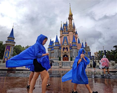 Disney World and Universal Orlando remain open ahead of Hurricane ...