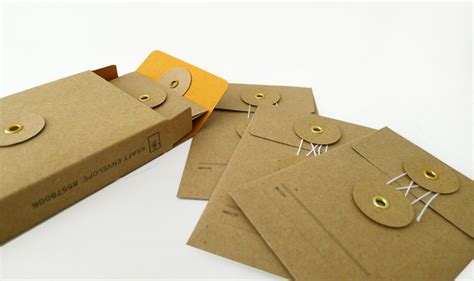 Baum-Kuchen: Introducing {KRAFT envelopes}