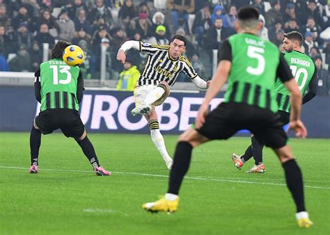 Doppio Vlahovic E Sassuolo Ko La Juve Si Riavvicina Allinter