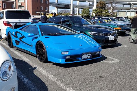 Luxury Ride Trip To Famous Car Meet Up Spot Daikoku