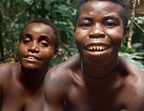 Congolese Pygmy Women With Sharpened Teeth Tous Les Dents People